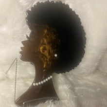 Load image into Gallery viewer, Woman Large Afro Head
